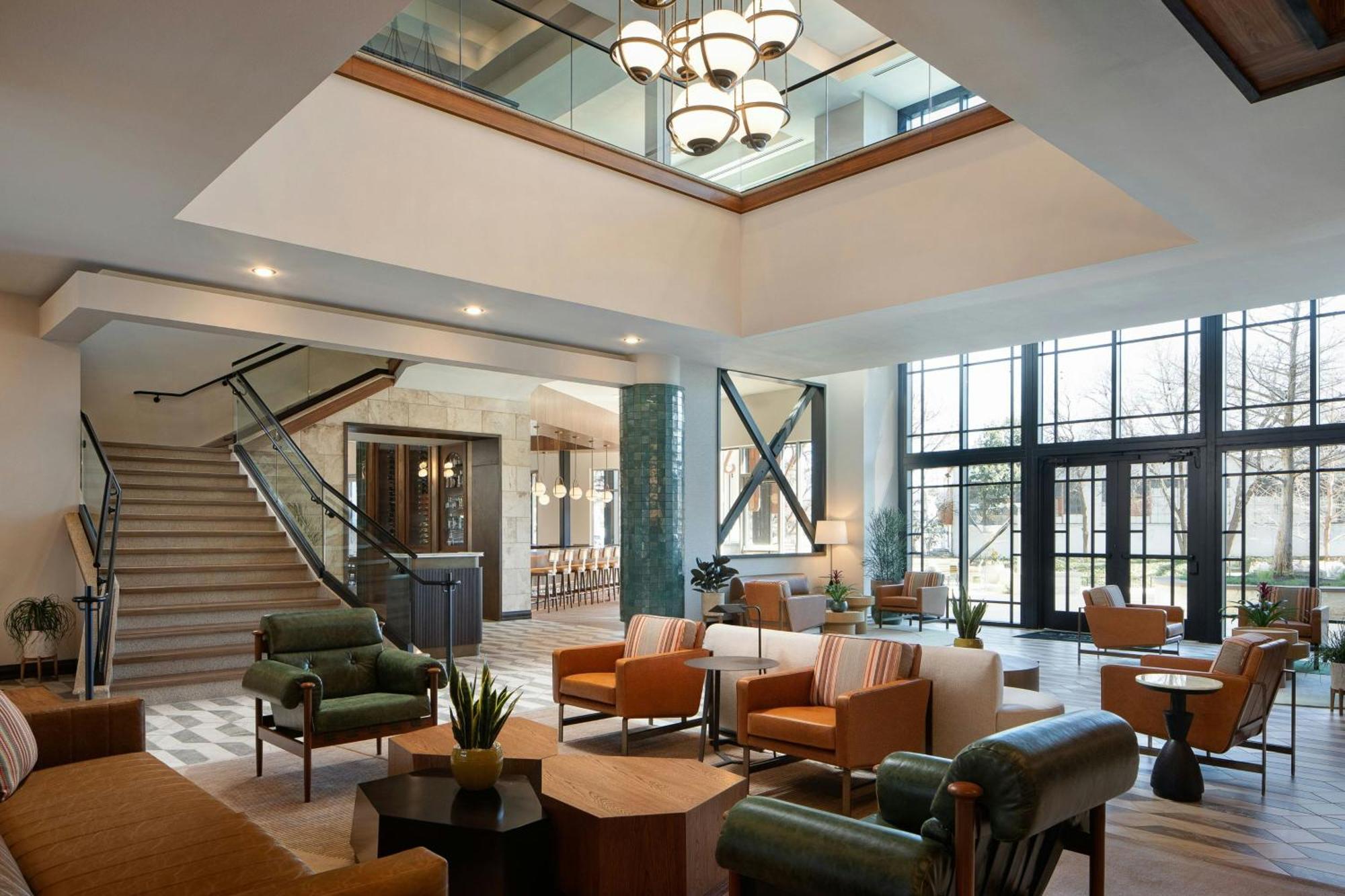 Hotel Wyndham Garden River Walk Museum Reach 4*